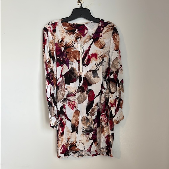 Coco + Carmen Dresses & Skirts - Coco + Carmen Red Brown Sheath Floral Long Sleeve Dress size L/XL